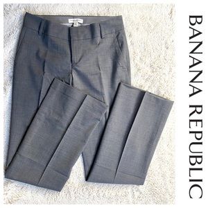 Like New! Gray Martin Fit Banana Republic Dress Pants, Size 4.